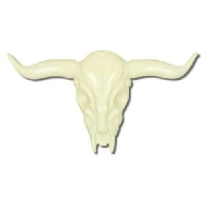 PLASTIC LONGHORN SKULL